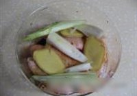腐竹香菇炖翅中的做法 步骤3