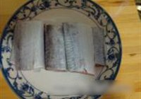 豆豉烧带鱼的做法 步骤2