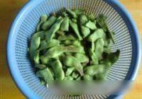 排骨炖油豆的做法 步骤1