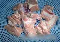 排骨炖油豆的做法 步骤3