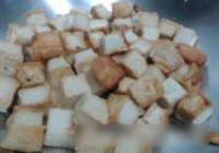 泡菜酱炒千页豆腐的做法 步骤5