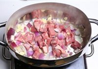 西红柿炖牛肉的做法 步骤4