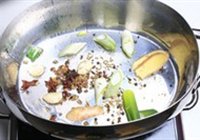 啤酒鸡的做法 步骤4