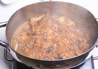 啤酒鸡的做法 步骤8
