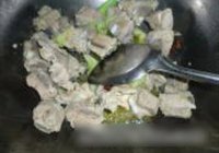 排骨炖油豆的做法 步骤7