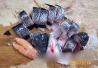 泡椒酸菜乌龙鱼的做法 步骤1