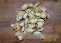 青芹百合礼花鱼的做法 步骤2