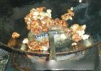 香菇炒肉的做法 步骤5
