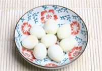 鹌鹑蛋红烧肉的做法 步骤3