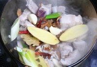 鹌鹑蛋红烧肉的做法 步骤6