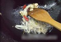 培根杂疏炒米粉的做法 步骤7