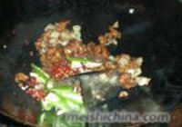 香菇炒肉的做法 步骤6