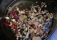 家常卤鸡脖子的做法 步骤4