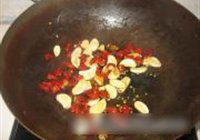火爆大头菜的做法 步骤4