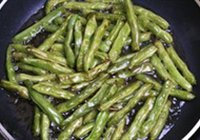 干煸四季豆的做法 步骤6