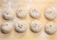 雪菜鲜肉包子的做法 步骤12