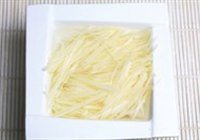 尖椒土豆丝的做法 步骤1