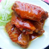 鼦