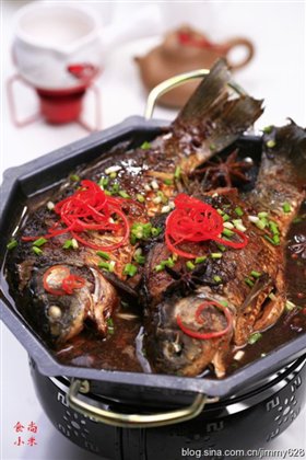 酱熬鲫鱼