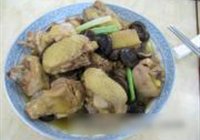 冬菇焖土鸡的做法 步骤5