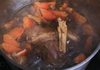 家常烧羊腿的做法 步骤10