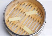 清蒸大闸蟹的做法 步骤2