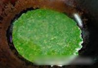 香椿蛋饼的做法 步骤6
