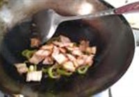 豉椒五花肉的做法 步骤5