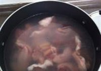 小鸡炖粉条的做法 步骤1