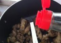 小鸡炖粉条的做法 步骤6