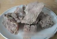 东北酸菜炖排骨的做法 步骤1