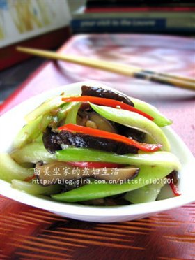 蚝汁蒜爆翡翠条
