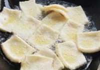 干锅杏鲍菇豆腐的做法 步骤3