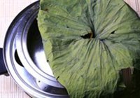 荷香蒸排骨的做法 步骤2
