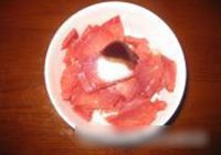 胡萝卜炒牛肉的做法 步骤3