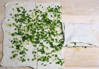 葱油饼的做法 步骤10