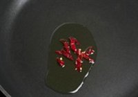 凉拌萝卜苗的做法 步骤3