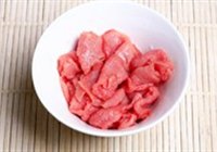 草菇蚝汁牛柳的做法 步骤1