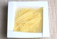 凉拌土豆丝的做法 步骤3