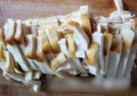 炒韭苔的做法 步骤3