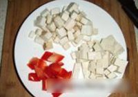 豌豆烩三鲜的做法 步骤2