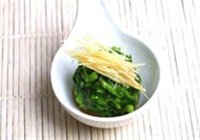 姜丝拌穿心莲的做法 步骤6