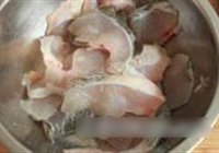 西辣块鱼的做法 步骤1