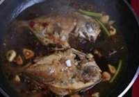 红烧平鱼的做法 步骤9