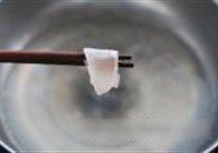 果粒浇汁鲈鱼的做法 步骤9