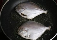 红烧平鱼的做法 步骤4