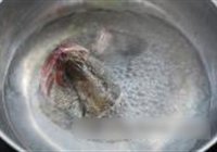 果粒浇汁鲈鱼的做法 步骤8