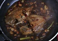 红烧平鱼的做法 步骤10