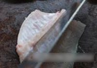 果粒浇汁鲈鱼的做法 步骤4