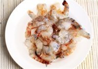 番茄虾球的做法 步骤2